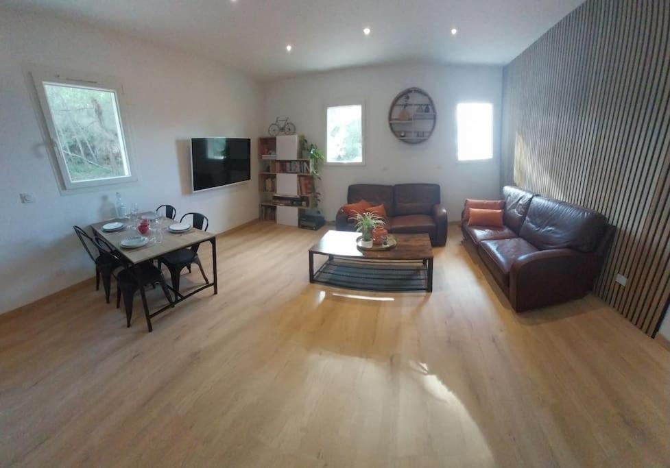 Ferienwohnung T3 Avec Jacuzzi Prive Exterieur Ceyreste Exterior foto